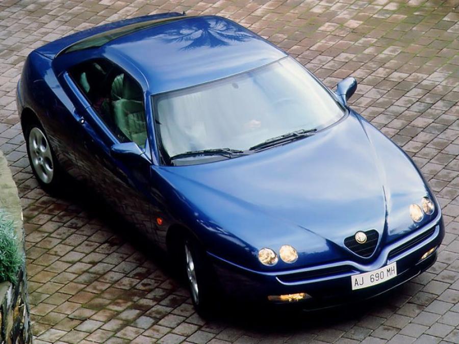  Alfa Romeo GTV (916C) 1995 года  (WW) (фото 23 из 27)
